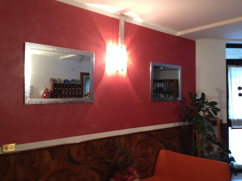 Hotel Scandola Bosco Chiesanuova Dış mekan fotoğraf